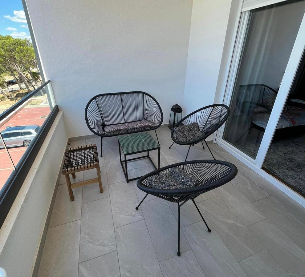 Apartman J&M Makarska Buitenkant foto